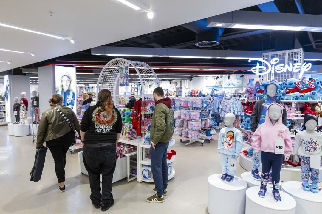 Primark Owner AB Foods Expects Lower Profit Amid Planned Division Split