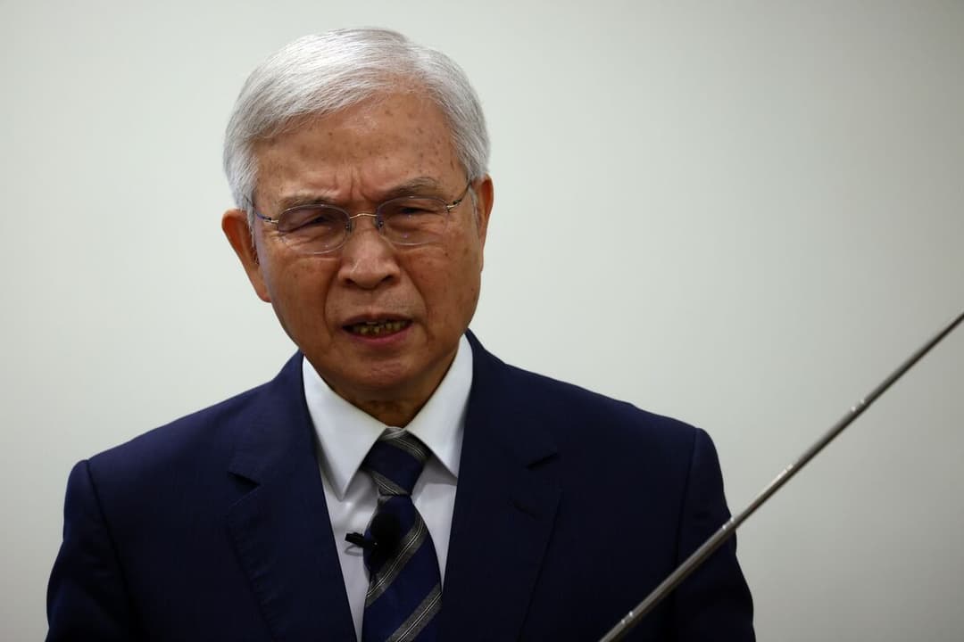 Taiwan Central Bank Chief Warns of AI Bubble Risk and Urges Against Borrowing