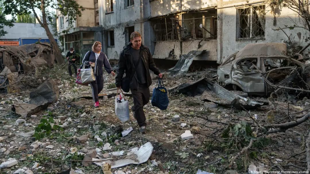 House Passes Ukraine Aid in Defiance of Republican Leaders