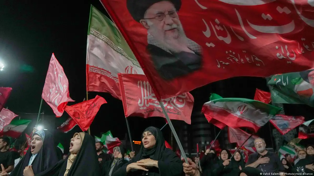 US Conducts Seventh Consecutive Night of Airstrikes on Iran