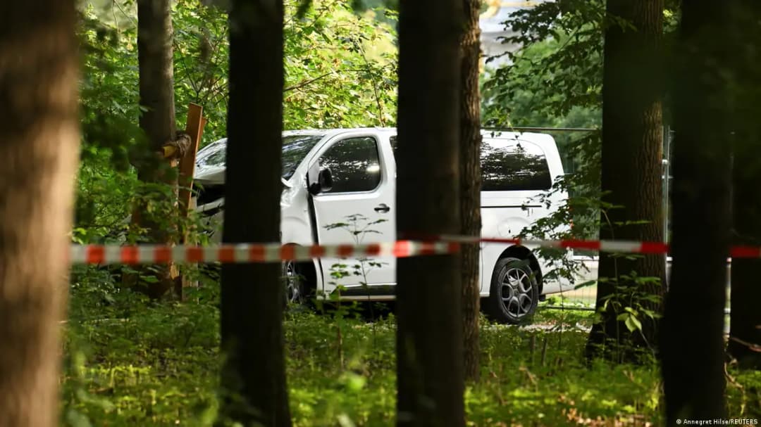 German Police Hunt Suspect After Berlin Pride Van Ramming Kills 1 and Injures 16