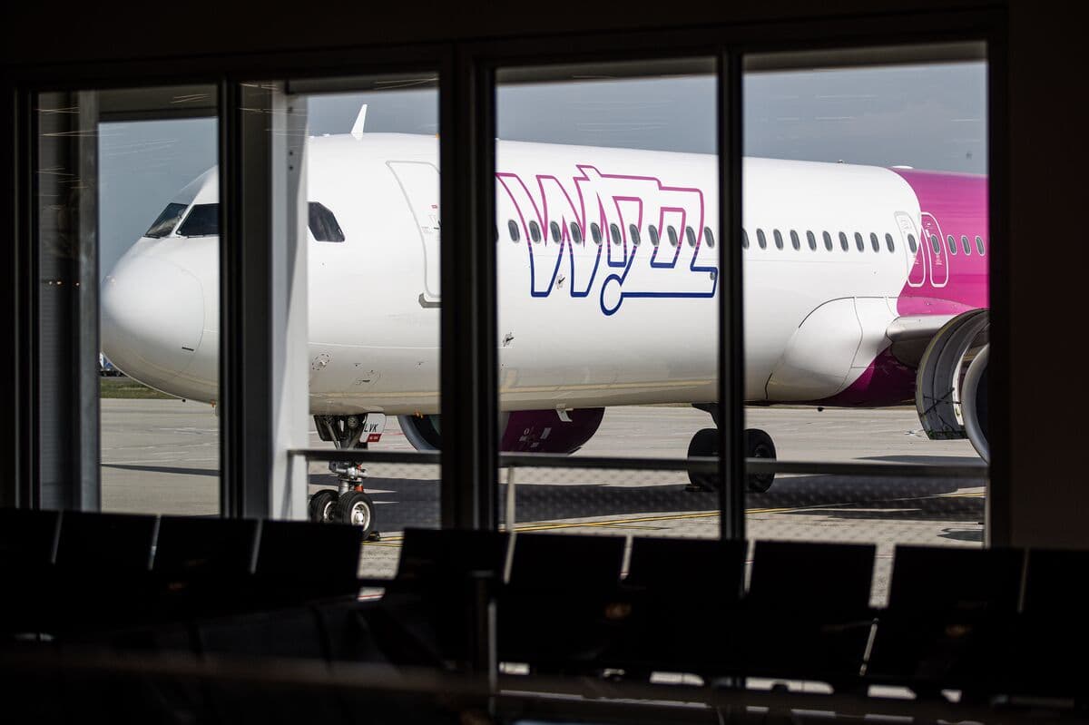 Wizz Air Beats Annual Profit Estimates Despite 50 Million Euro Iran Conflict Hit