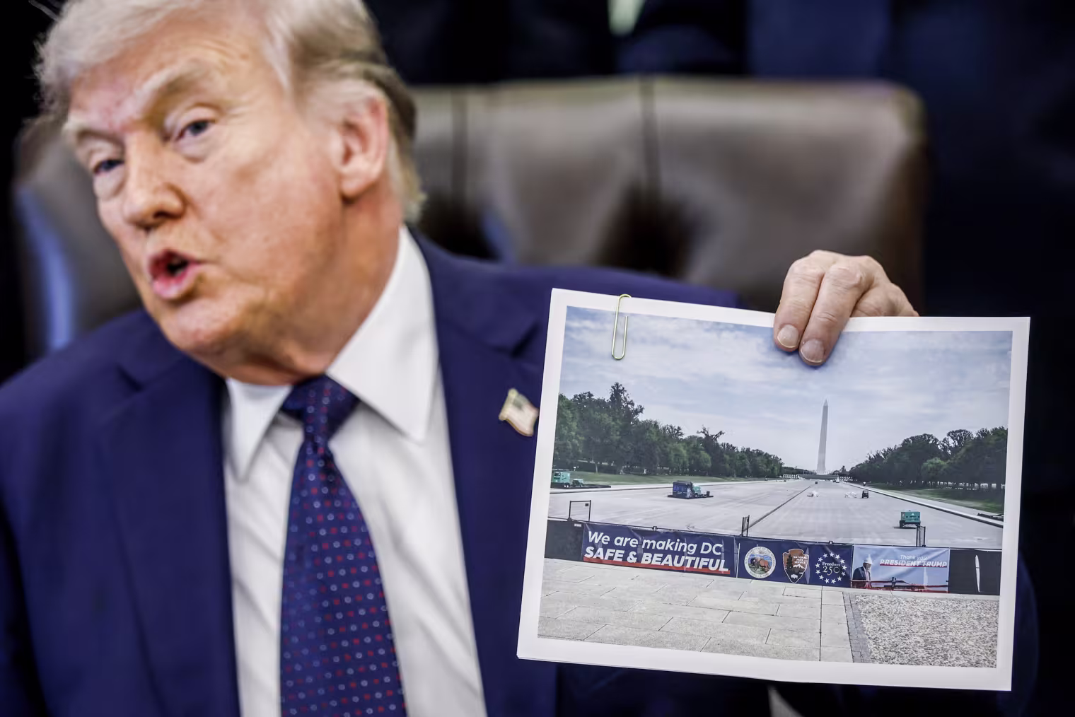Trump Announces Renovation of 'Filthy' Lincoln Memorial Reflecting Pool