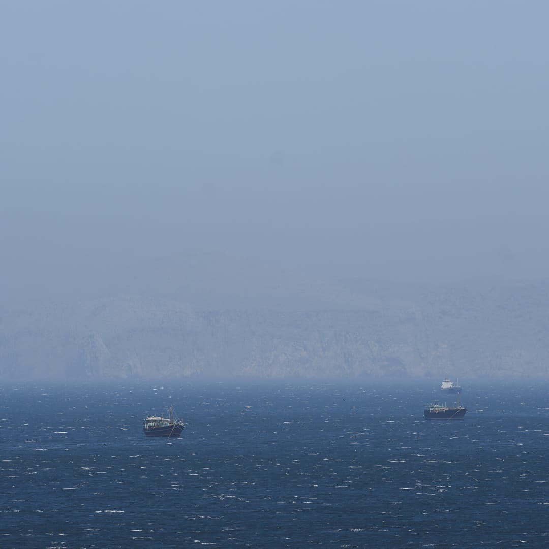 Iran Grants Two-Week Safe Passage in Strait of Hormuz as Shipping Industry Remains Wary