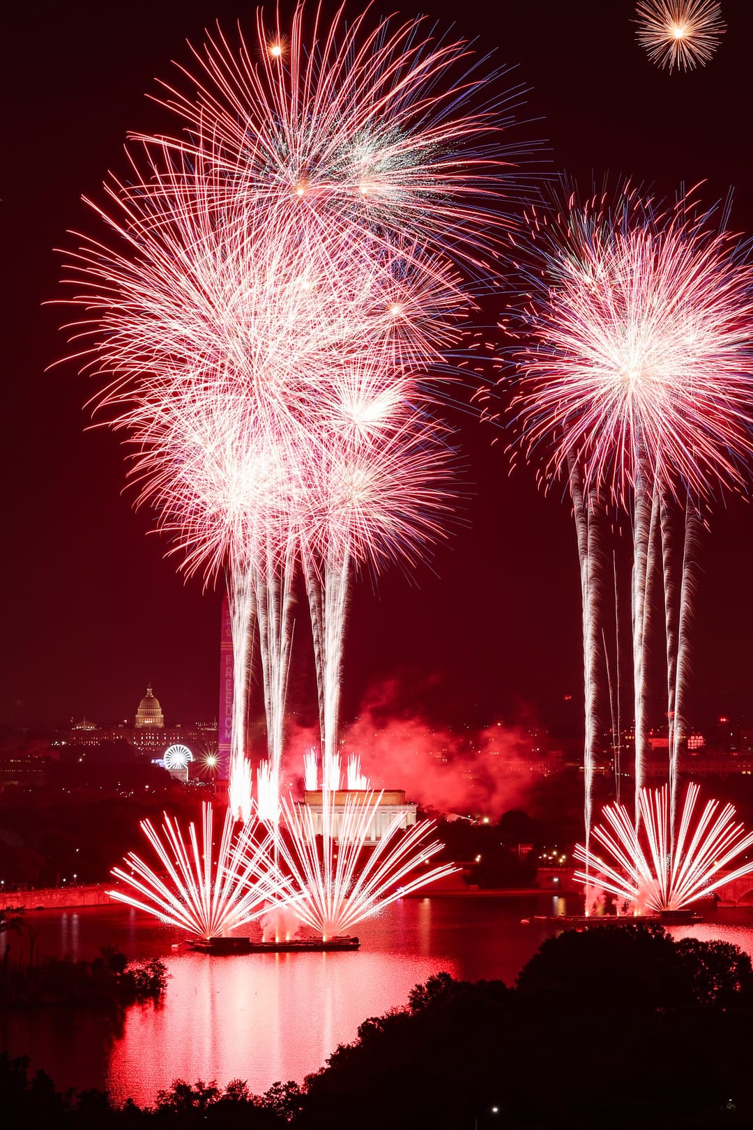 US Marks Semiquincentennial Amid Extreme Weather and Political Undertones